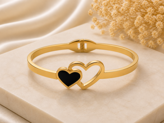 Gold Heart Bangle