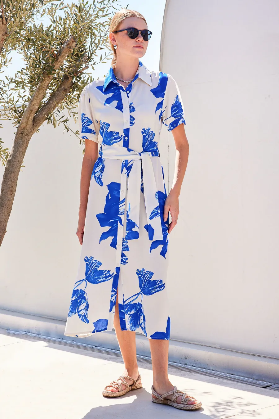Monochrome Blossom Belted Midi Dress - Image 9